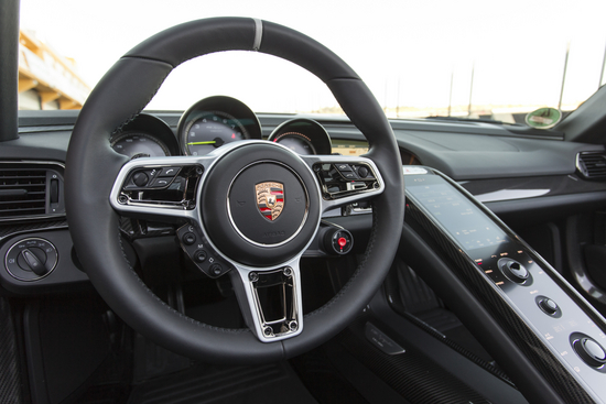 2015.6.19-Porsche-5.jpg