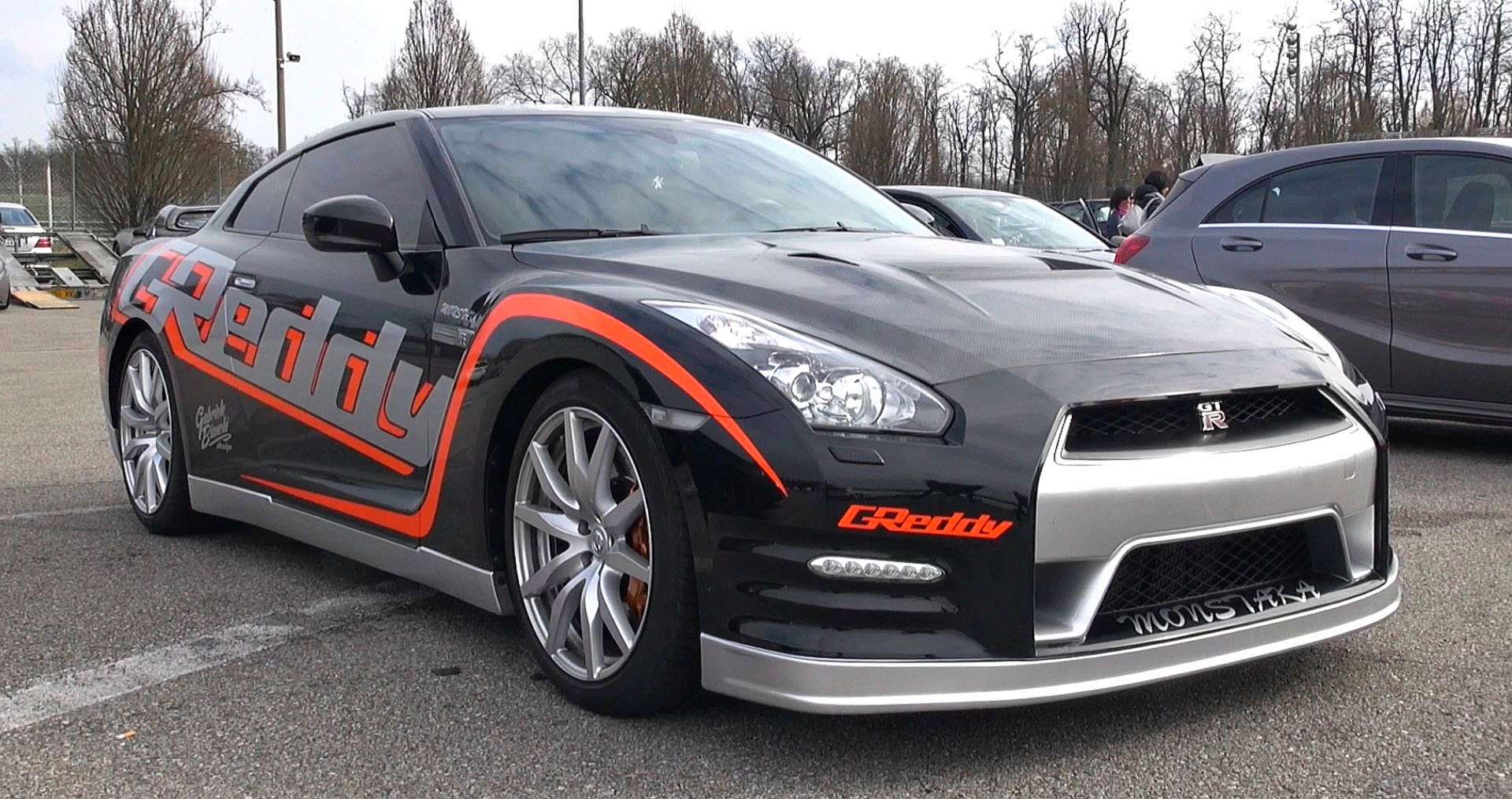 447755878hg.jpg