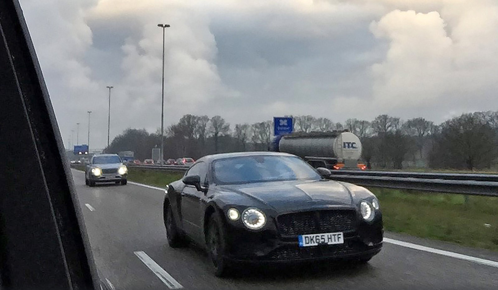 Bentley-Conti-GT-2.jpg