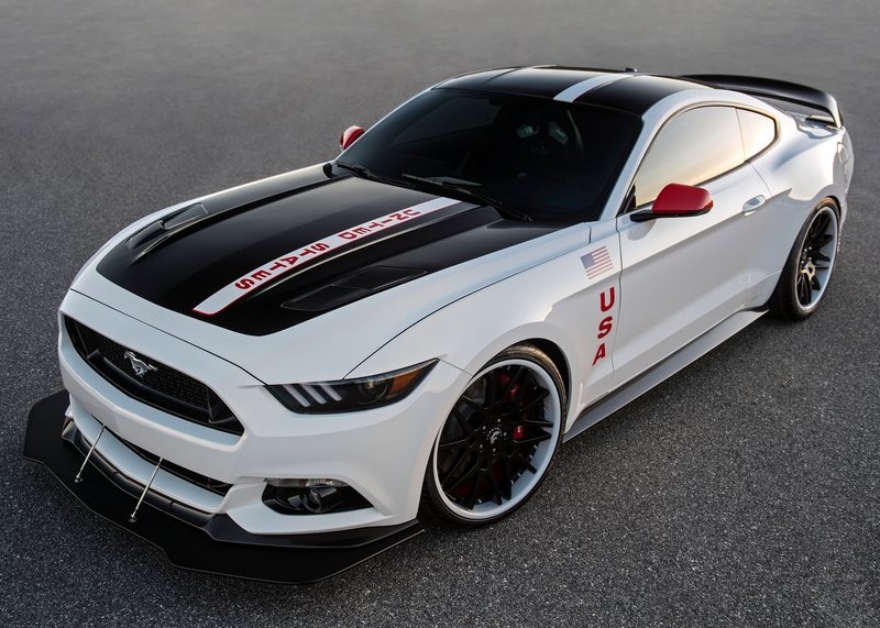 Ford-Mustang_GT_Apollo_Edition_2015_800x600_wallpaper_01.jpg